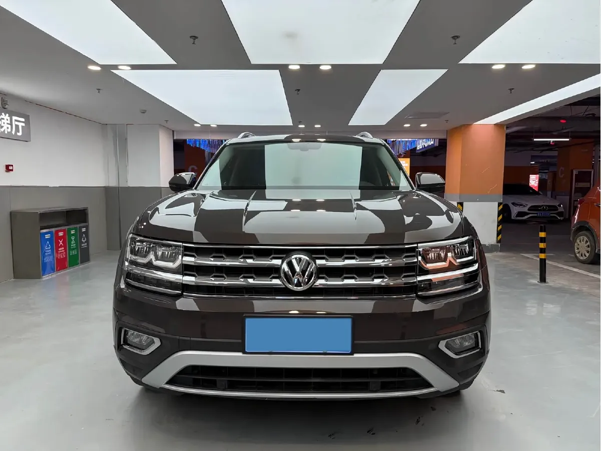 2017 Volkswagen Teramont 2.0T 186HP L4 7DCT,autocango,china used car exporter,china ev exporter,chinese used car exporter,chinese used ev exporter