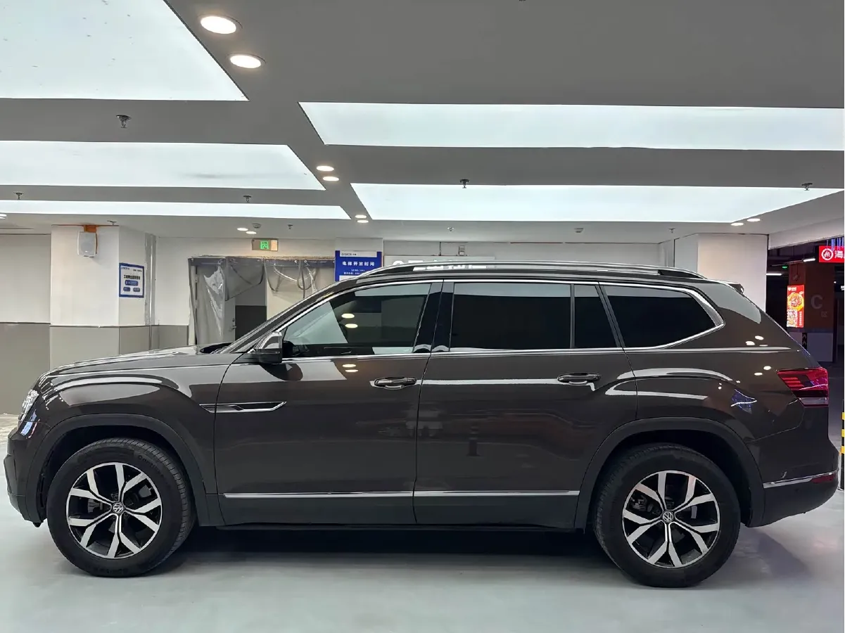 2017 Volkswagen Teramont 2.0T 186HP L4 7DCT,autocango,china used car exporter,china ev exporter,chinese used car exporter,chinese used ev exporter