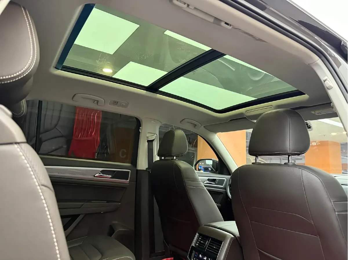 2017 Volkswagen Teramont 2.0T 186HP L4 7DCT,autocango,china used car exporter,china ev exporter,chinese used car exporter,chinese used ev exporter