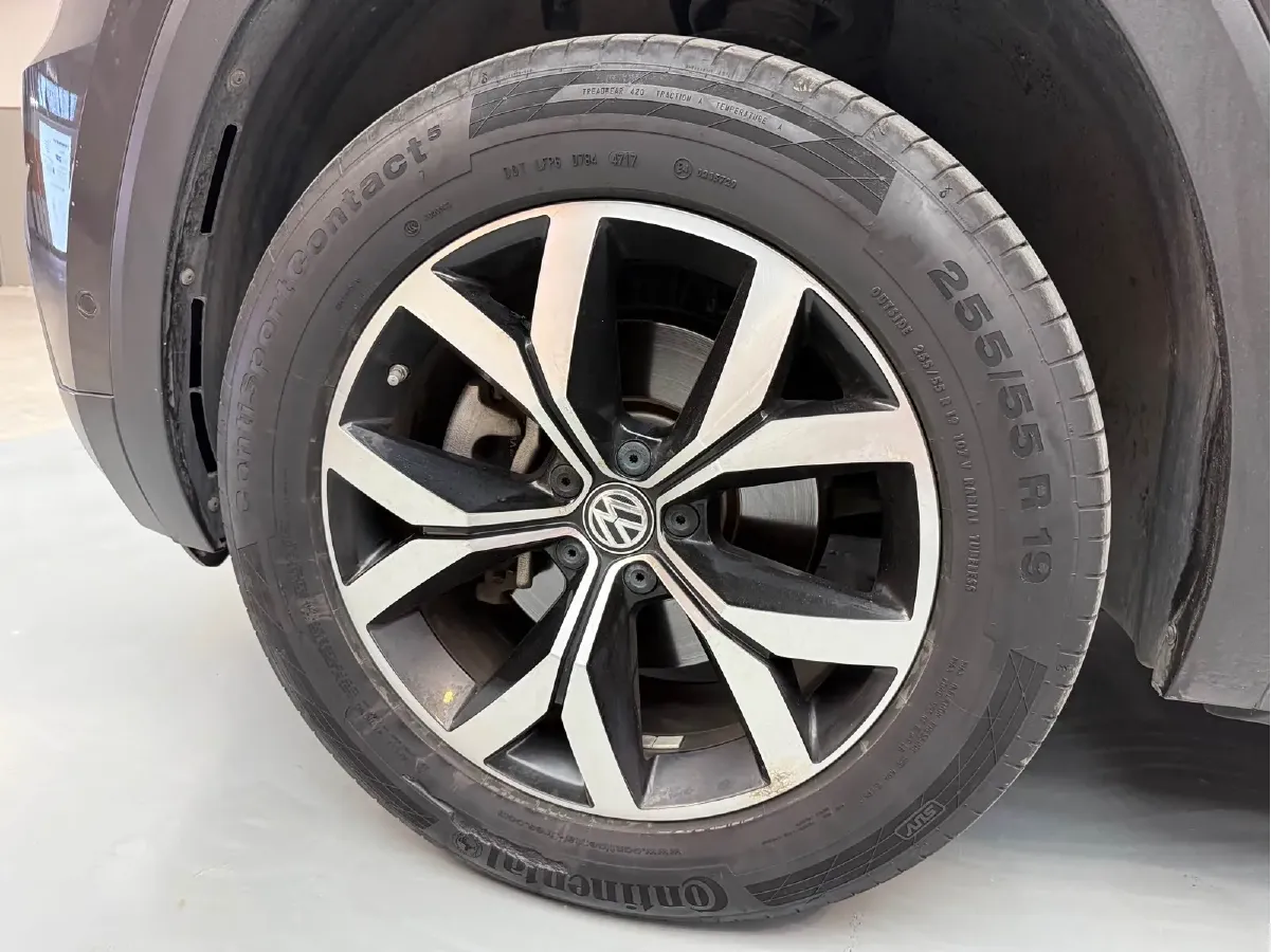 2017 Volkswagen Teramont 2.0T 186HP L4 7DCT,autocango,china used car exporter,china ev exporter,chinese used car exporter,chinese used ev exporter