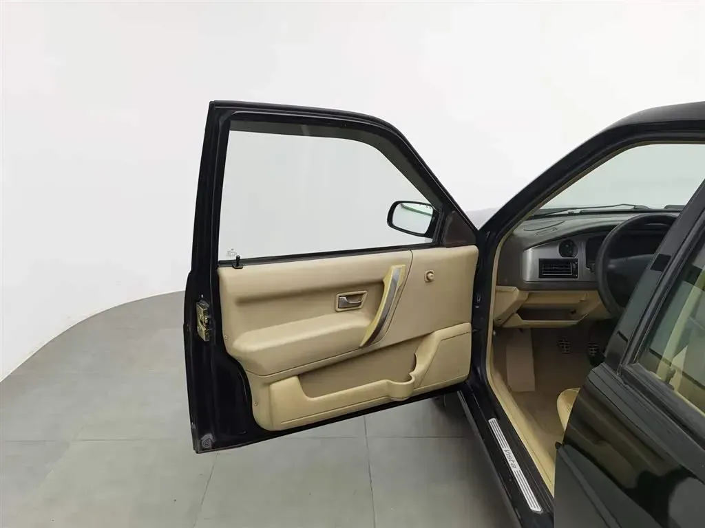 2008 Volkswagen Santana Vista 1.8L 101HP L4 5MT,autocango,china used car exporter,china ev exporter,chinese used car exporter,chinese used ev exporter