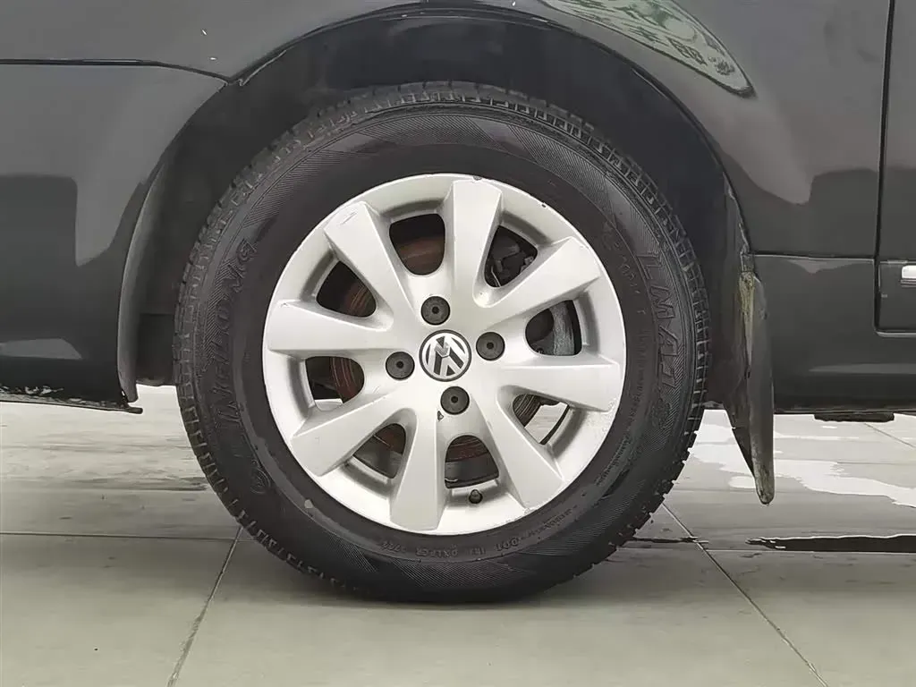 2008 Volkswagen Santana Vista 1.8L 101HP L4 5MT,autocango,china used car exporter,china ev exporter,chinese used car exporter,chinese used ev exporter