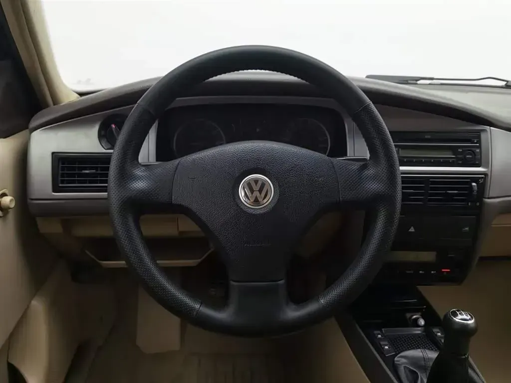 2008 Volkswagen Santana Vista 1.8L 101HP L4 5MT,autocango,china used car exporter,china ev exporter,chinese used car exporter,chinese used ev exporter