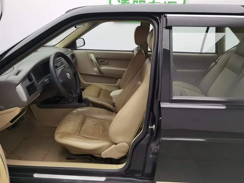 2008 Volkswagen Santana Vista 1.8L 101HP L4 5MT,autocango,china used car exporter,china ev exporter,chinese used car exporter,chinese used ev exporter