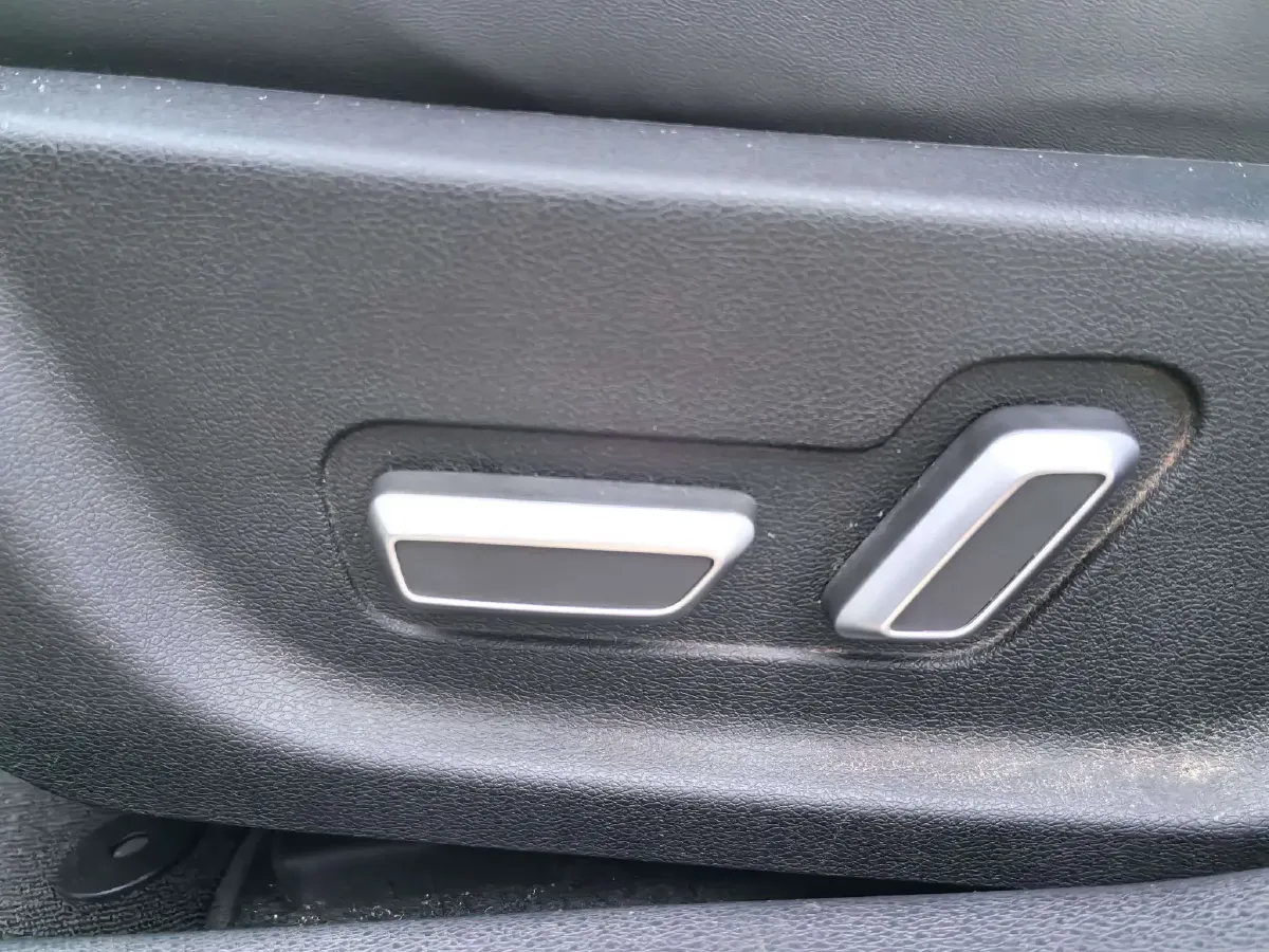 2018 Geely Emgrand GL 1.4T 133HP L4 6DCT,autocango,china used car exporter,china ev exporter,chinese used car exporter,chinese used ev exporter