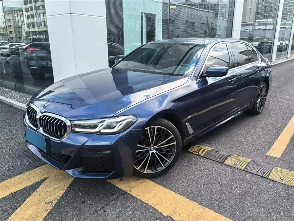 2021 BMW 5 Series 2.0T 252HP L4 8AT