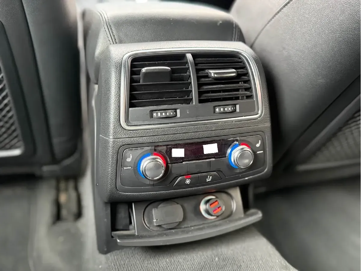 2014 Audi RS 7 4.0T 560HP V8 8AT,autocango,china used car exporter,china ev exporter,chinese used car exporter,chinese used ev exporter