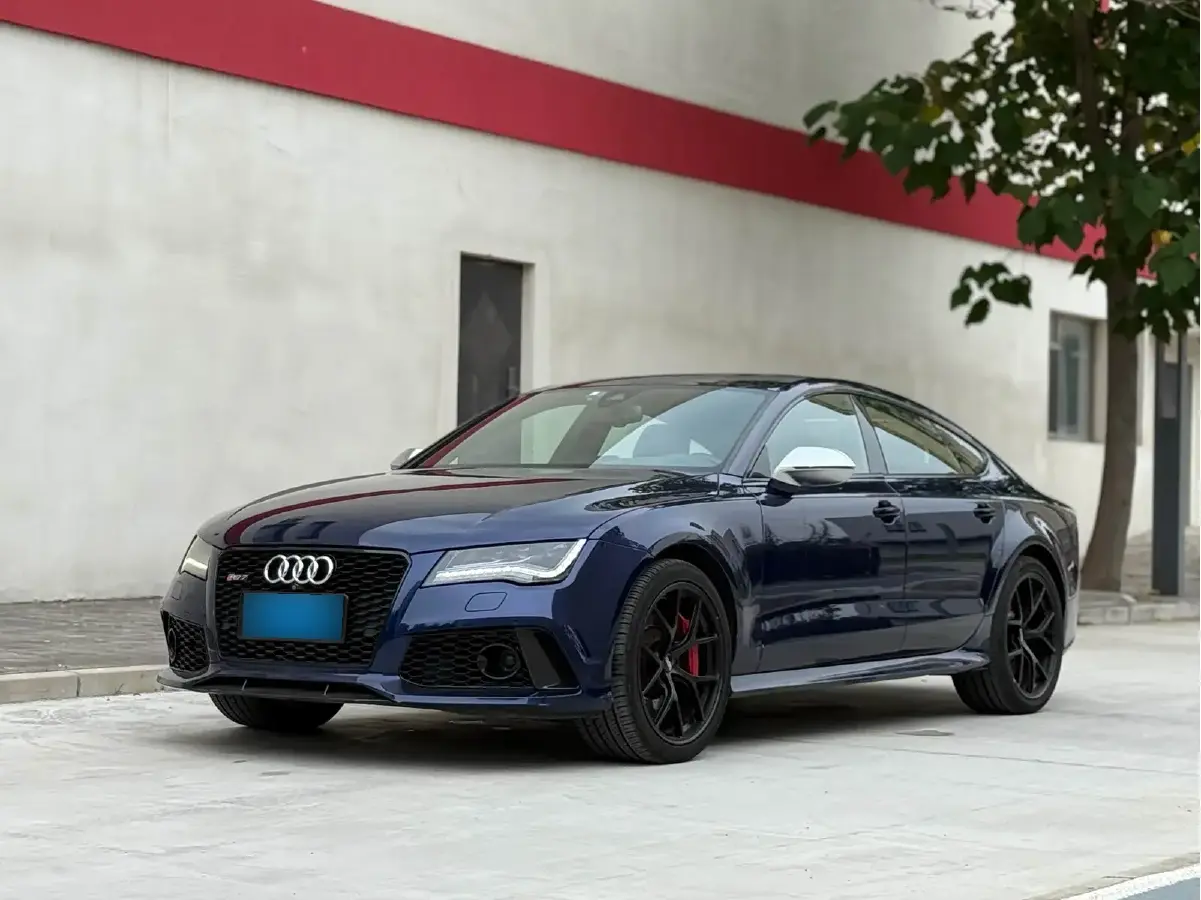 2014 Audi RS 7 4.0T 560HP V8 8AT