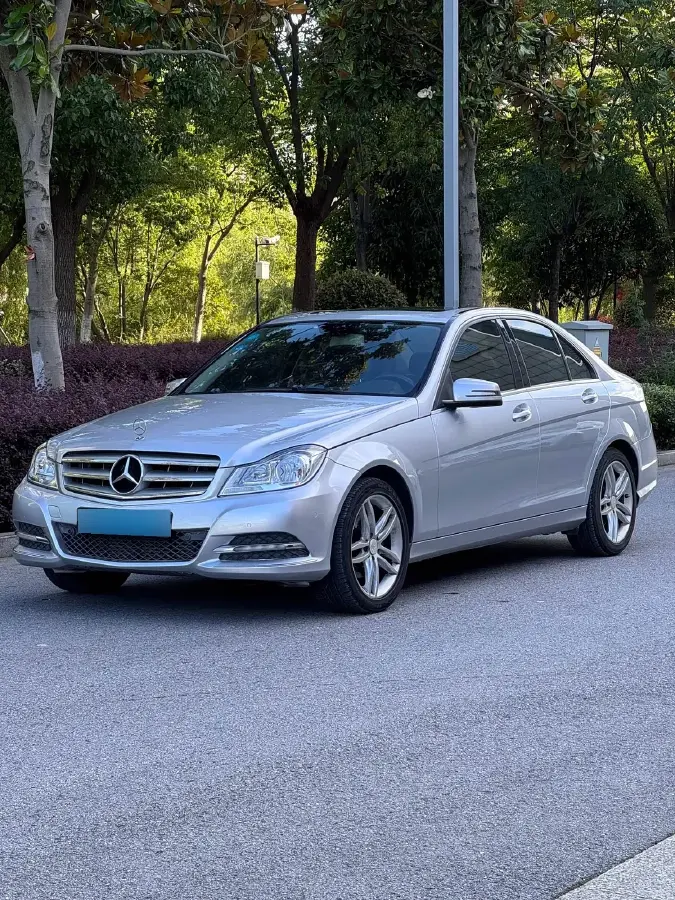 2013 Mercedes-Benz C Class 1.8T 204HP L4 7AT