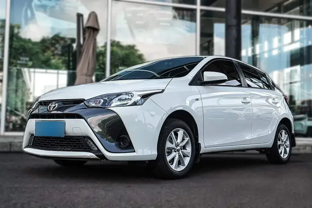 2019 Toyota Yaris L 1.5L 110HP L4 CVT
