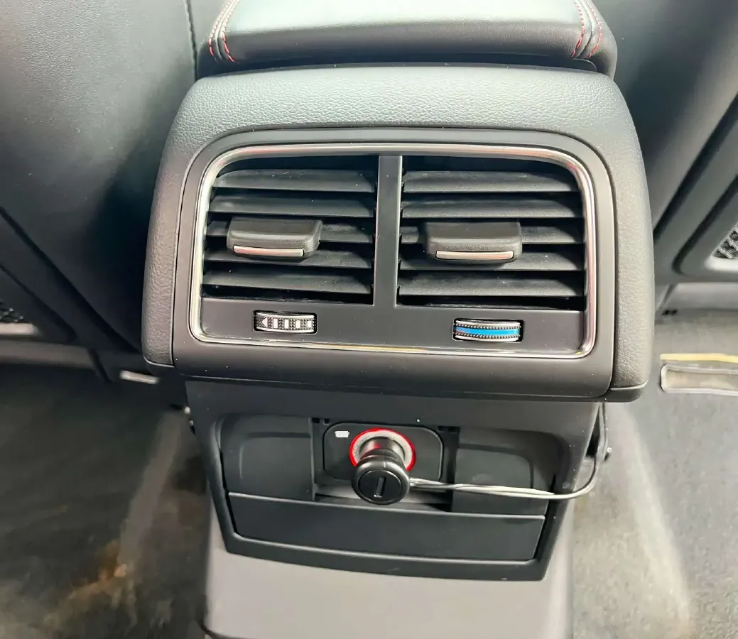 2014 Audi SQ5 3.0T 354HP V6 8AT,autocango,china used car exporter,china ev exporter,chinese used car exporter,chinese used ev exporter