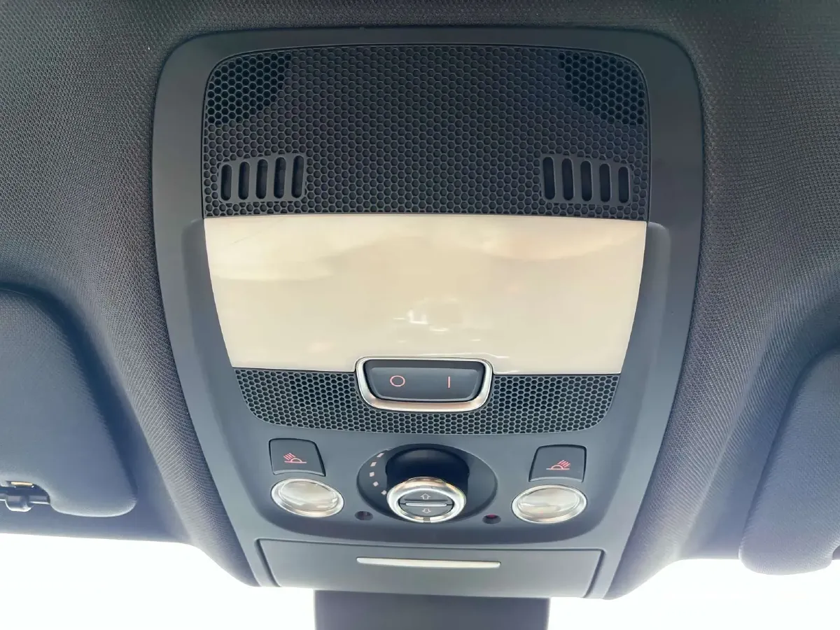 2014 Audi SQ5 3.0T 354HP V6 8AT,autocango,china used car exporter,china ev exporter,chinese used car exporter,chinese used ev exporter