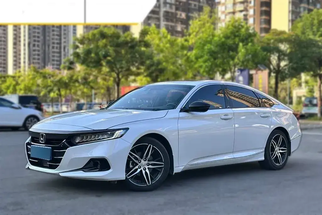 2022 Honda Accord 1.5T 194HP L4 CVT
