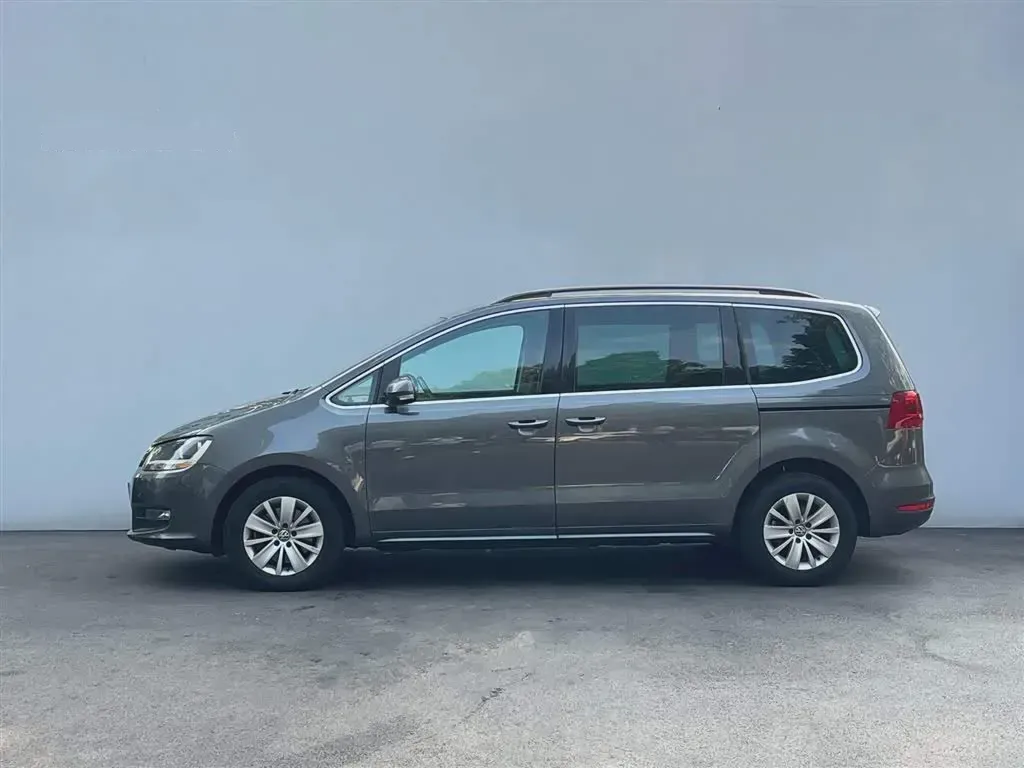 2013 Volkswagen Sharan 1.8T 160HP L4 6DCT,autocango,china used car exporter,china ev exporter,chinese used car exporter,chinese used ev exporter