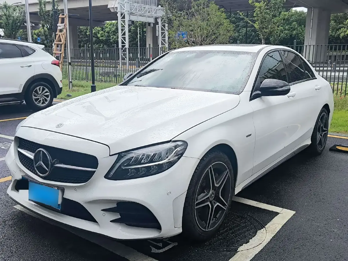 2021 Mercedes-Benz C Class 1.5T 184HP L4 9AT