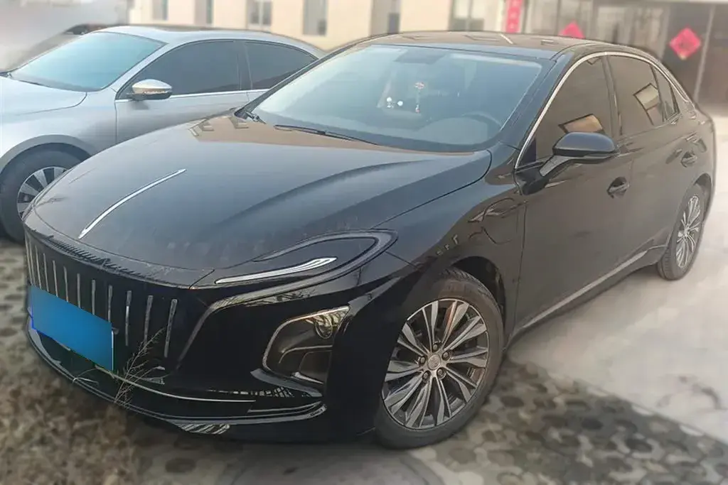 2022 HongQi E-QM5 BEV 54KWH