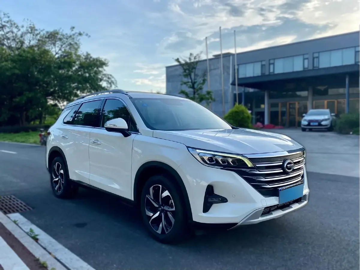 2019 GAC Trumpchi GS5 1.5T 169HP L4 6AT,autocango,china used car exporter,china ev exporter,chinese used car exporter,chinese used ev exporter