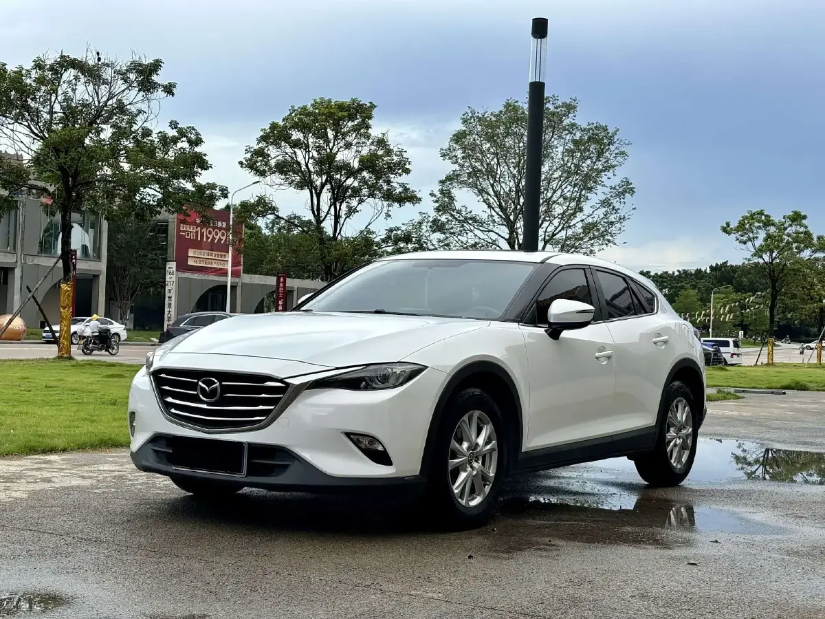 2018 Mazda CX-4 2.0L 158HP L4 6AT