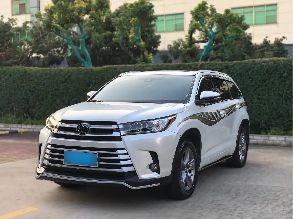 2021 Toyota Highlander 2.0T 220HP L4 6AT