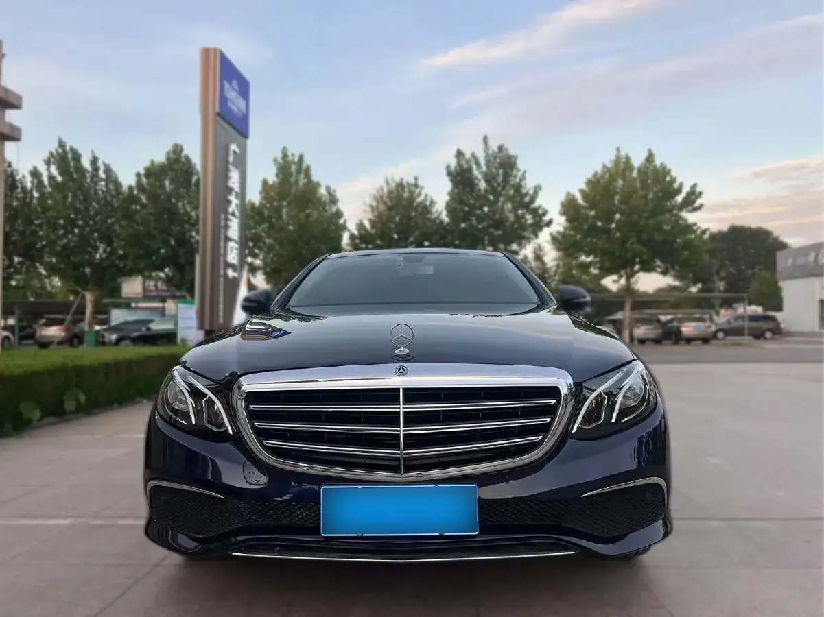 2019 Mercedes-Benz E Class 2.0T 184HP L4 9AT
