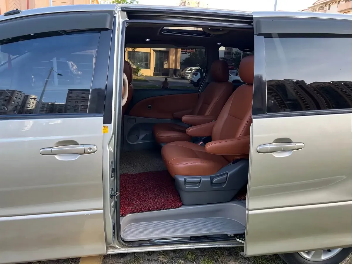 2004 Toyota Previa 2.4L 156HP L4 4AT,autocango,china used car exporter,china ev exporter,chinese used car exporter,chinese used ev exporter