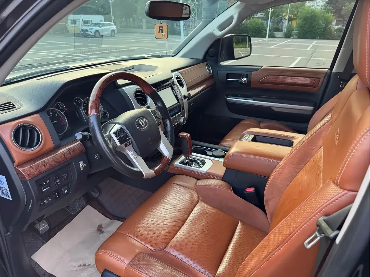 2014 Toyota Tundra 5.7L 386HP V8 6AT,autocango,china used car exporter,china ev exporter,chinese used car exporter,chinese used ev exporter