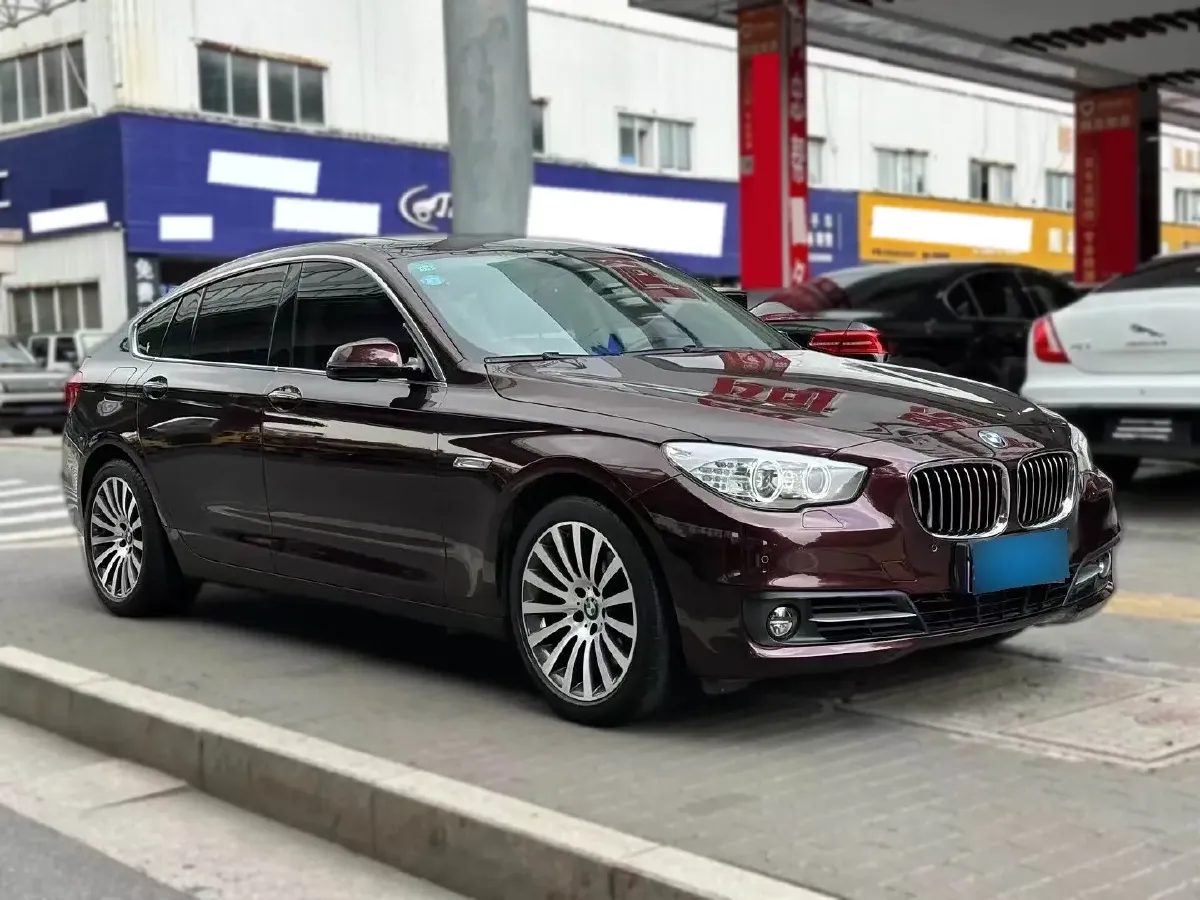 2014 BMW 5 Series GT 3.0T 306HP L6 8AT,autocango,china used car exporter,china ev exporter,chinese used car exporter,chinese used ev exporter