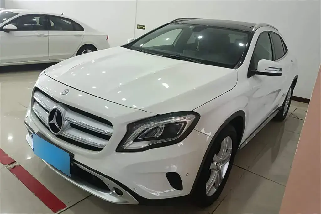 2015 Mercedes-Benz GLA Class 1.6T 156HP L4 7DCT
