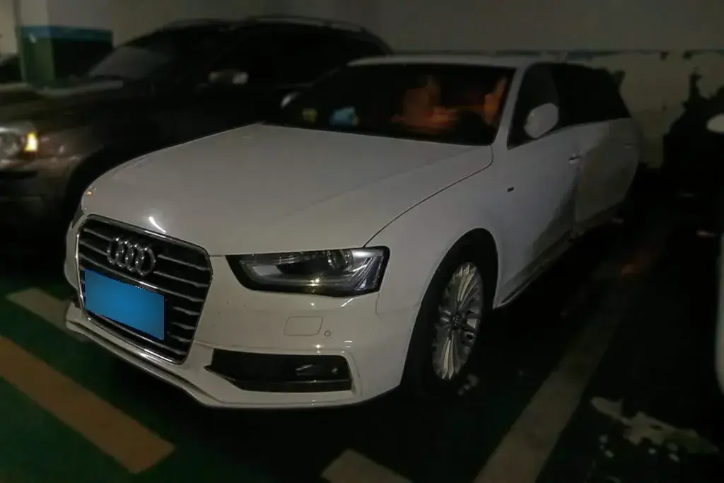 2016 Audi A4L 2.0T 180HP L4 CVT