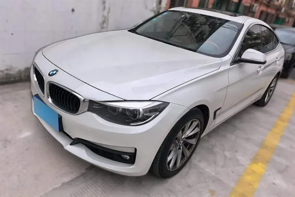 2019 BMW 3 Series GT 2.0T 184HP L4 8AT