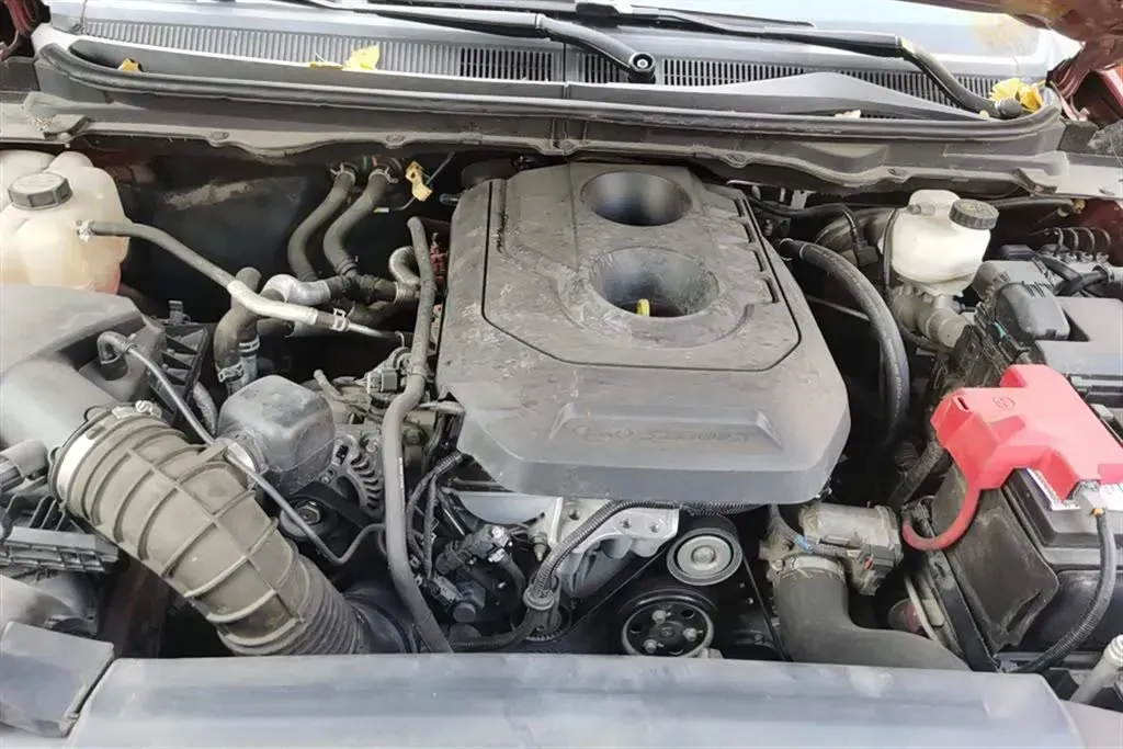 2017 Ford Everest 2.0T 245HP L4 6AT,autocango,china used car exporter,china ev exporter,chinese used car exporter,chinese used ev exporter