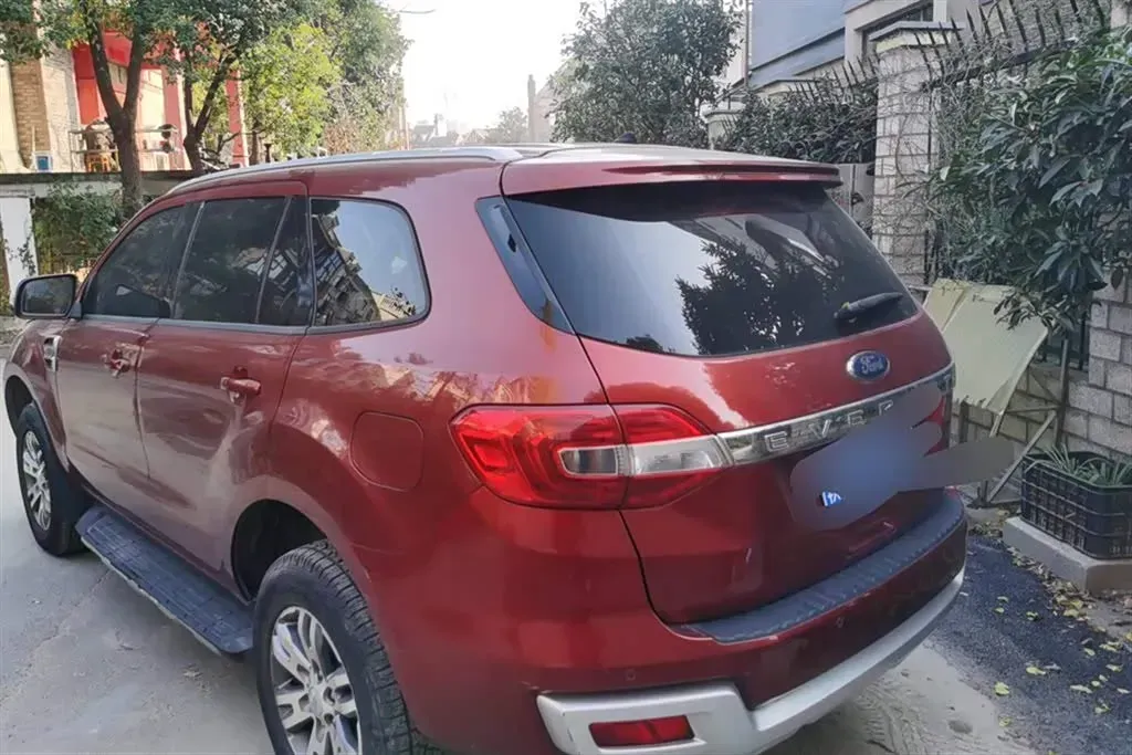 2017 Ford Everest 2.0T 245HP L4 6AT,autocango,china used car exporter,china ev exporter,chinese used car exporter,chinese used ev exporter