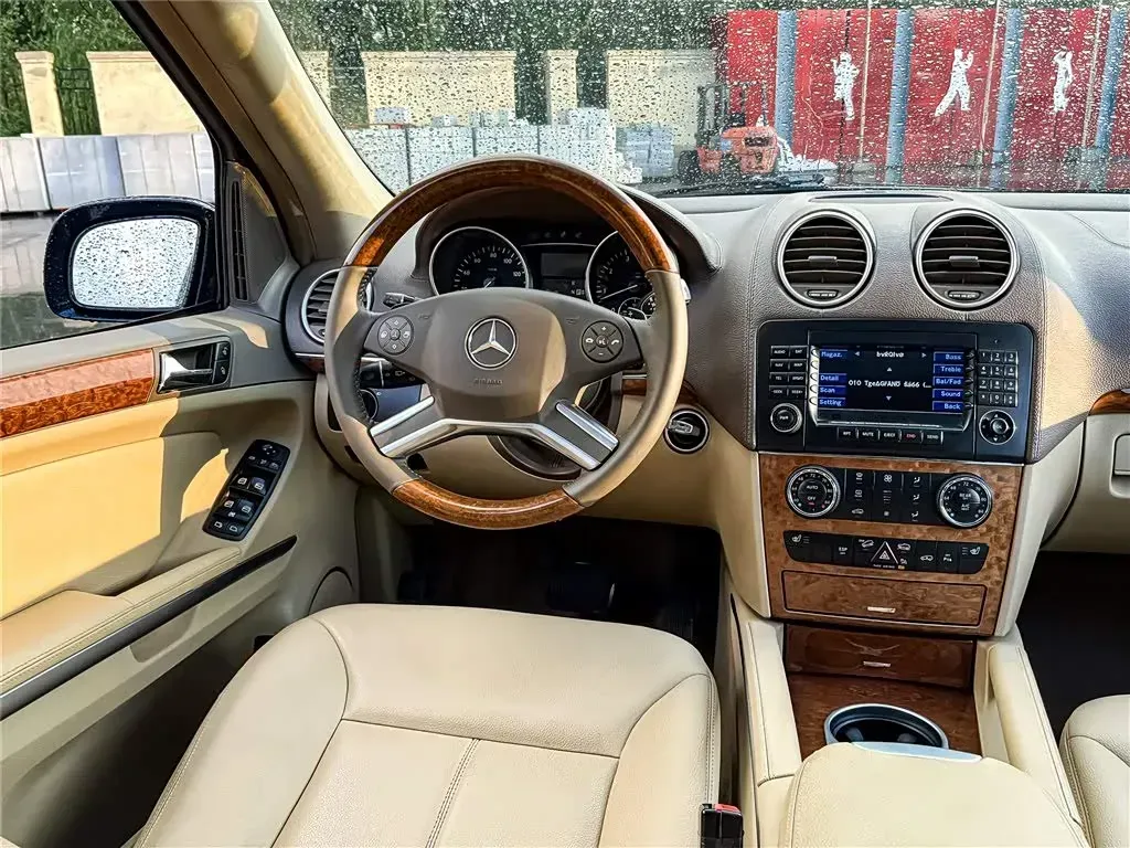 2009 Hyundai MoInca 2.0L 137HP L4 4AT,autocango,china used car exporter,china ev exporter,chinese used car exporter,chinese used ev exporter