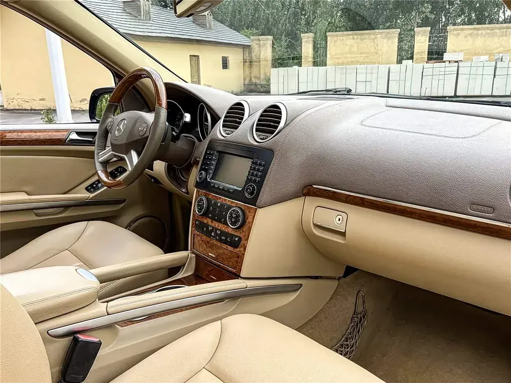 2009 Hyundai MoInca 2.0L 137HP L4 4AT,autocango,china used car exporter,china ev exporter,chinese used car exporter,chinese used ev exporter