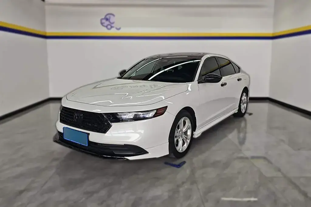 2023 Honda Accord 1.5T 192HP L4 CVT