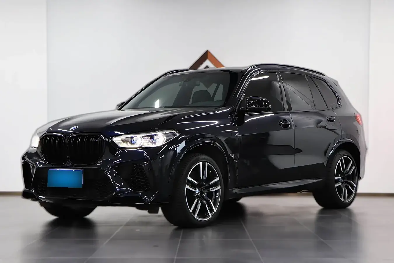 2022 BMW X5 M 4.4T 600HP V8 8AT