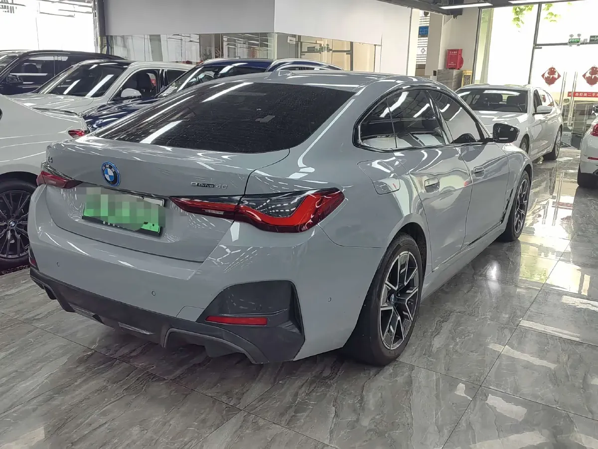 2023 BMW i4 BEV 83.9KWH,autocango,china used car exporter,china ev exporter,chinese used car exporter,chinese used ev exporter