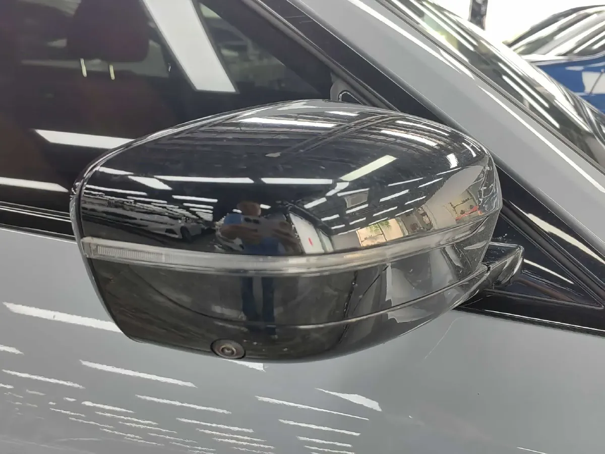 2023 BMW i4 BEV 83.9KWH,autocango,china used car exporter,china ev exporter,chinese used car exporter,chinese used ev exporter