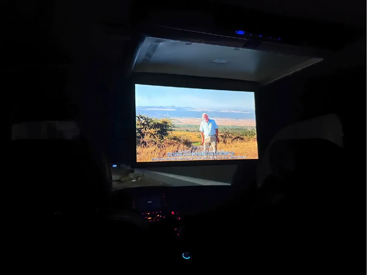 2012 Volkswagen Multivan 2.0T 204HP L4 7DCT,autocango,china used car exporter,china ev exporter,chinese used car exporter,chinese used ev exporter