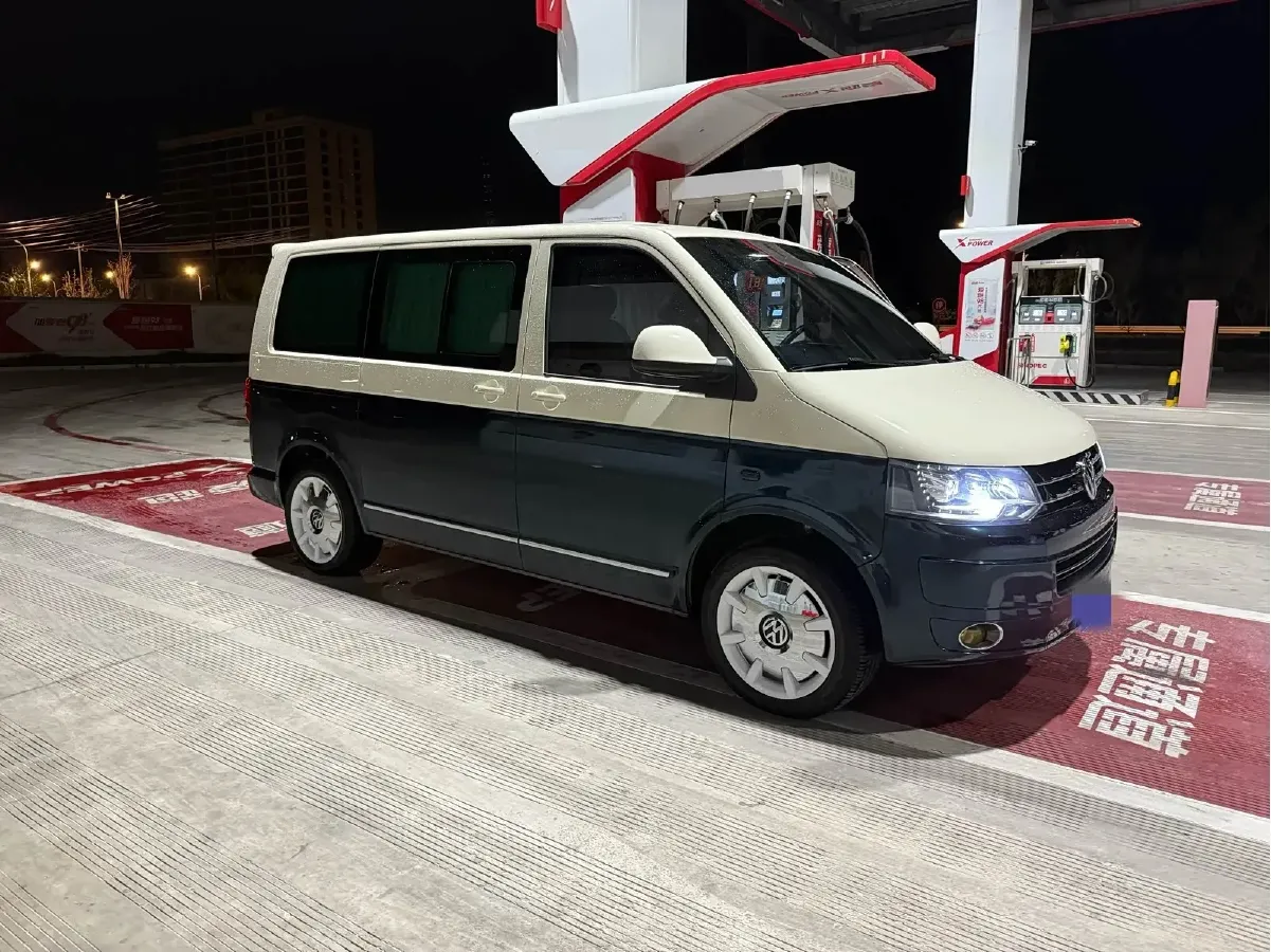 2012 Volkswagen Multivan 2.0T 204HP L4 7DCT,autocango,china used car exporter,china ev exporter,chinese used car exporter,chinese used ev exporter