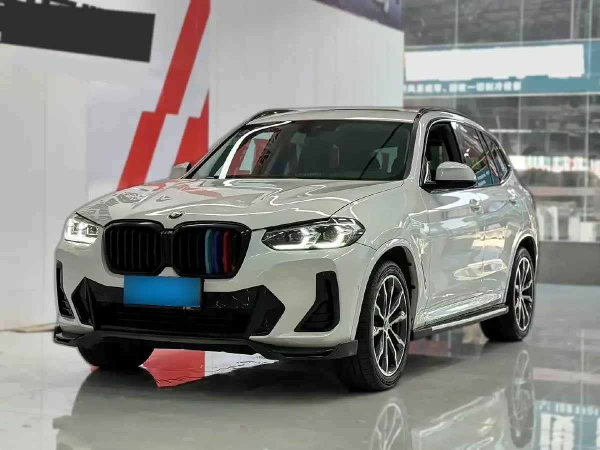 2022 BMW X3 2.0T 252HP L4 8AT