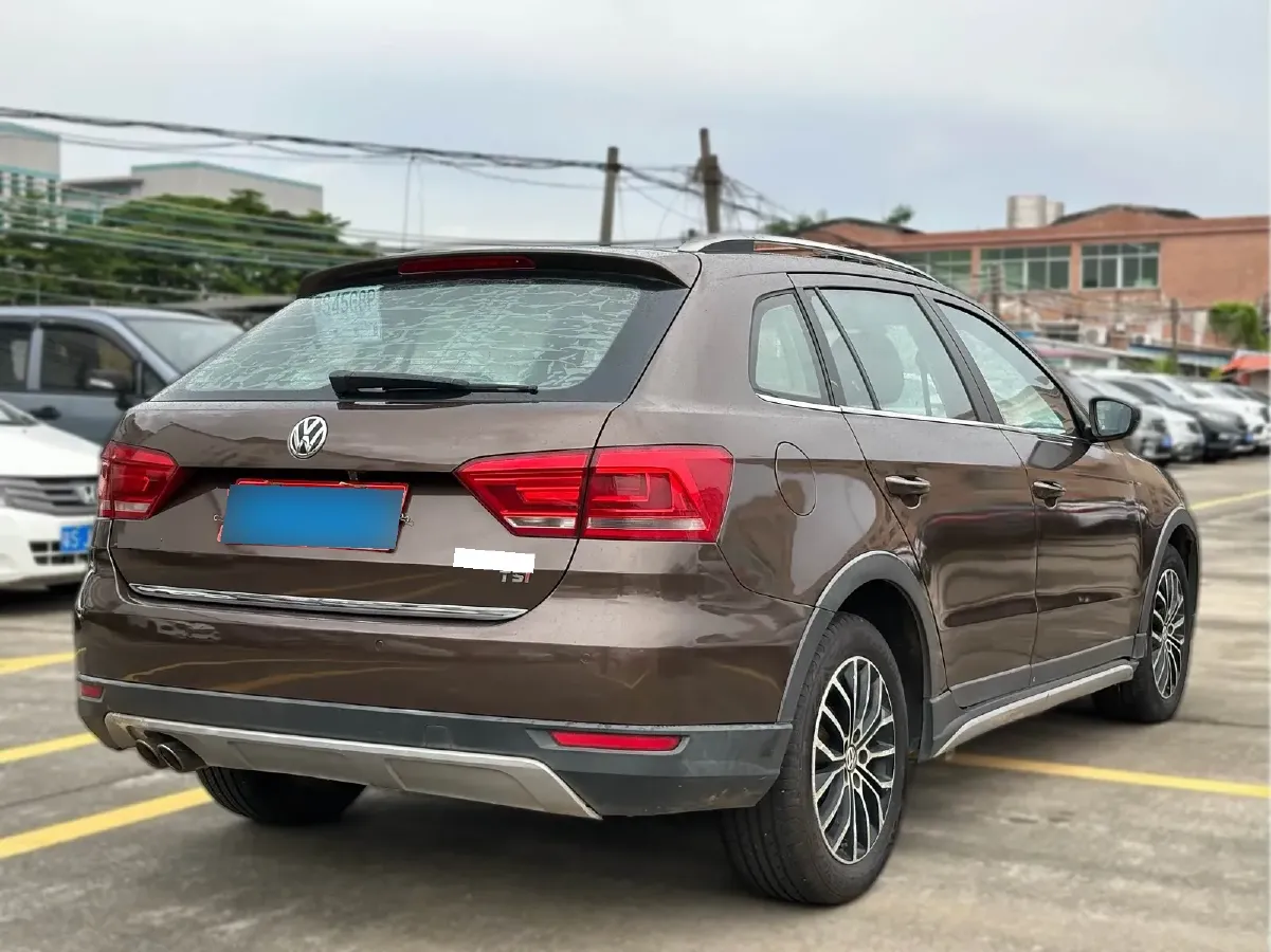 2014 Volkswagen Cross Lavida 1.4T 131HP L4 7DCT,autocango,china used car exporter,china ev exporter,chinese used car exporter,chinese used ev exporter
