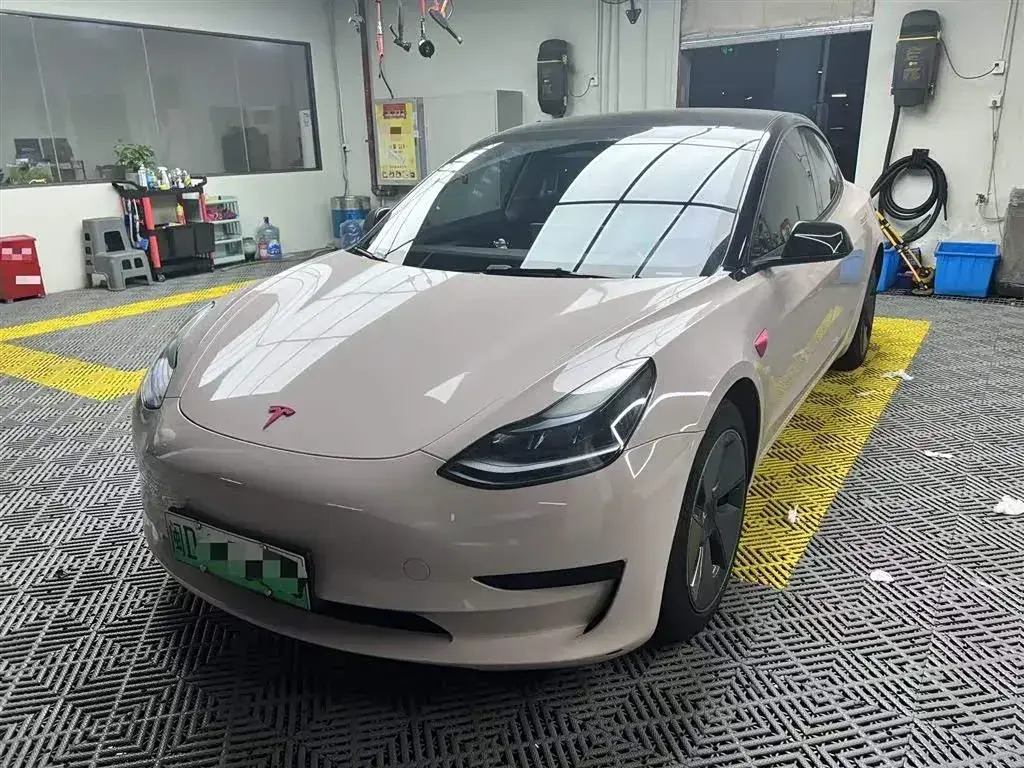 2022 Tesla Model 3 BEV 60KWH