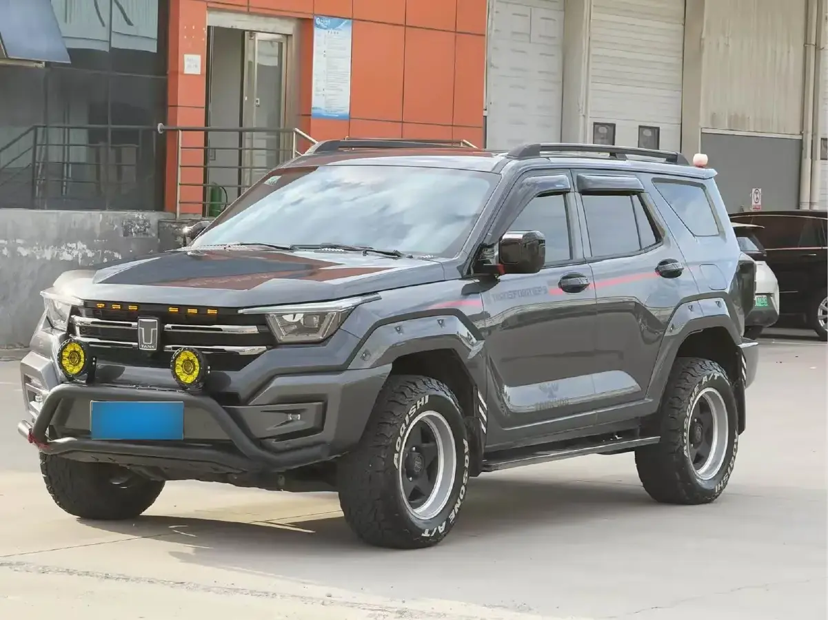 2023 Tank 400 2.0T 252HP L4 9AT PHEV 37.1KWH