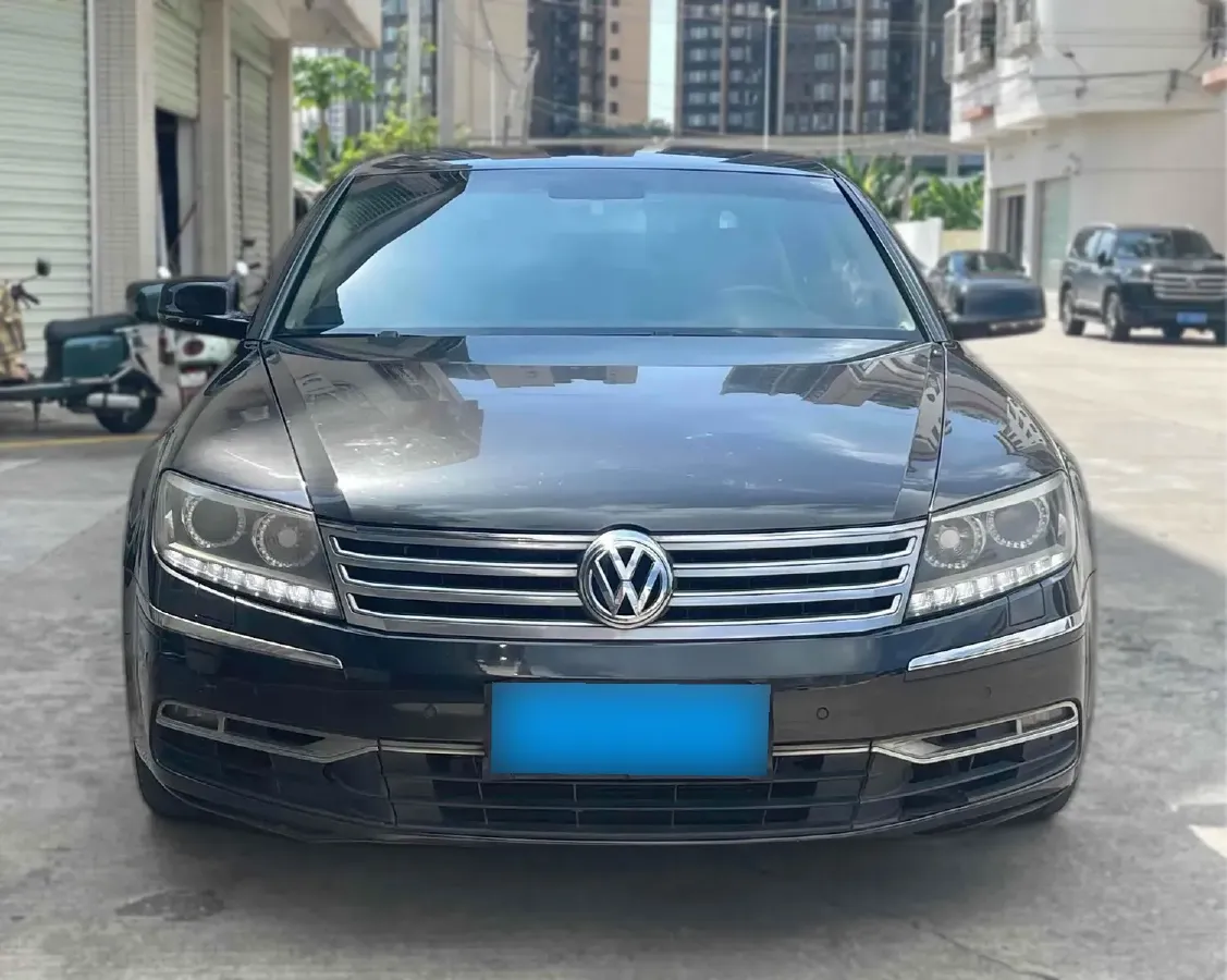 2012 Volkswagen Pheaton 3.0L 250HP V6 6AT,autocango,china used car exporter,china ev exporter,chinese used car exporter,chinese used ev exporter