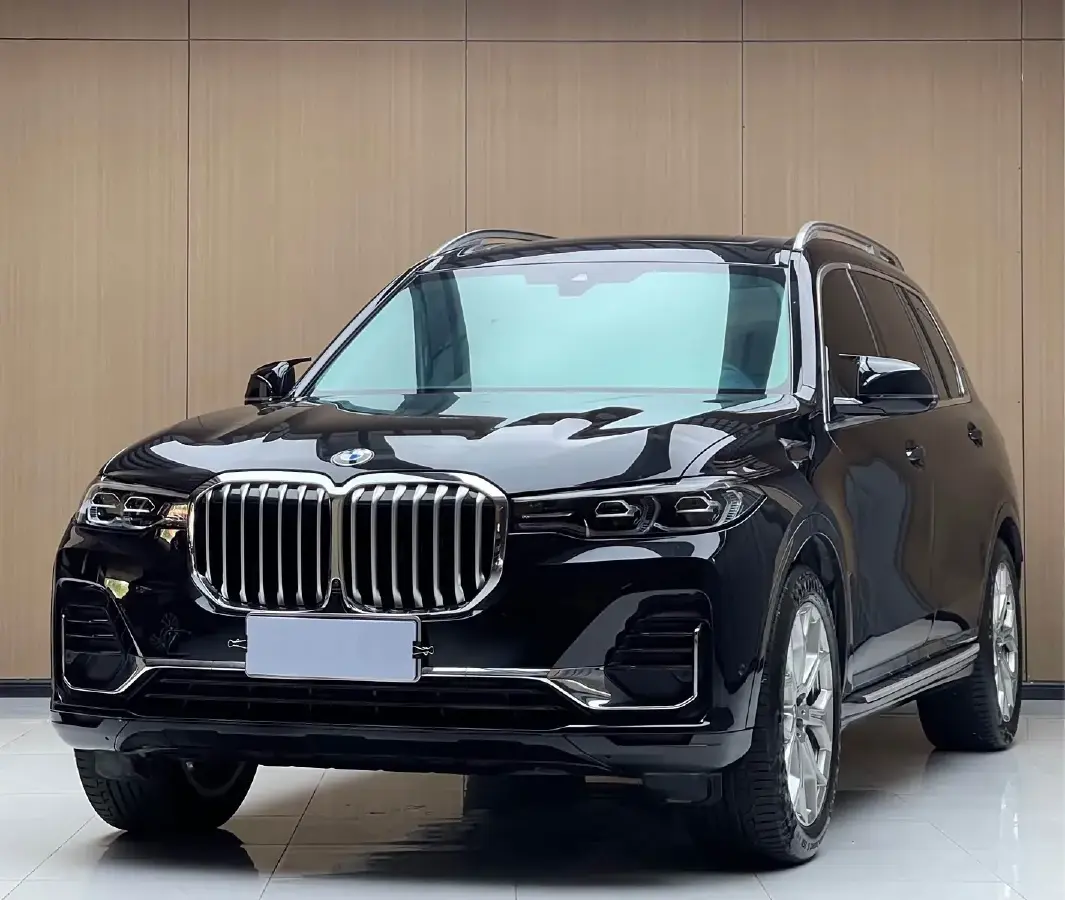 2022 BMW X7 3.0T 340HP L6 8AT