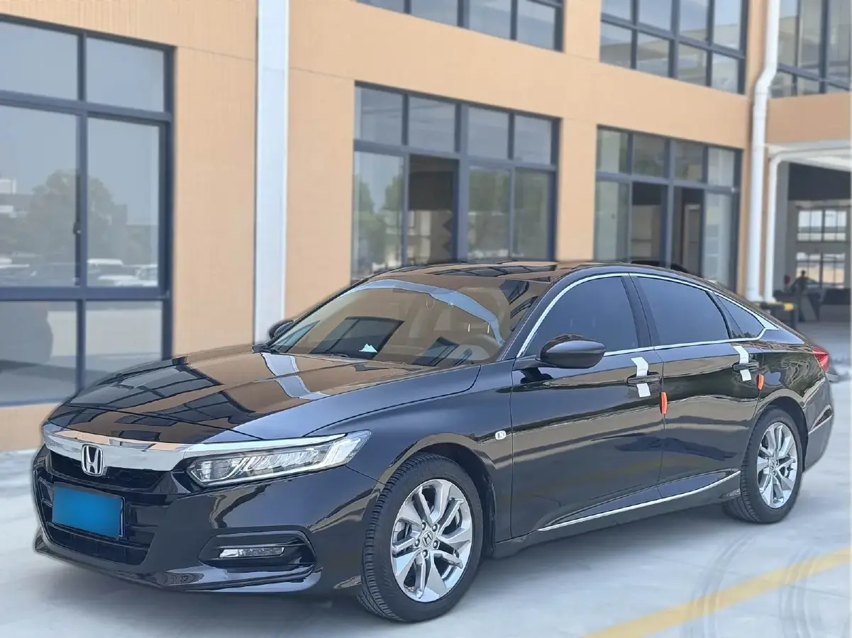 2018 Honda Accord 1.5T 177HP L4 CVT