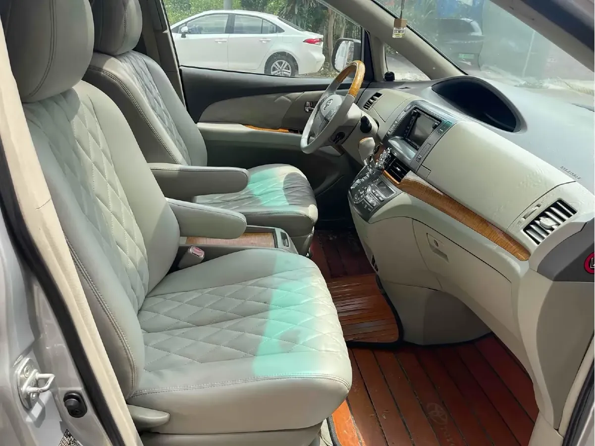 2006 Toyota Previa 2.4L 170HP L4 4AT,autocango,china used car exporter,china ev exporter,chinese used car exporter,chinese used ev exporter