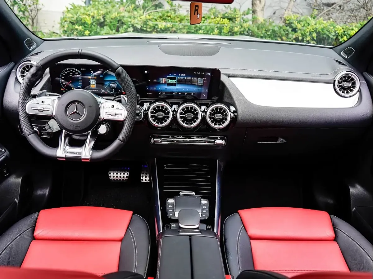 2022 Mercedes-Benz GLA AMG 2.0T 306HP L4 8DCT,autocango,china used car exporter,china ev exporter,chinese used car exporter,chinese used ev exporter