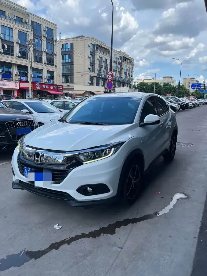 2020 Honda Vezel 1.5L 131HP L4 CVT